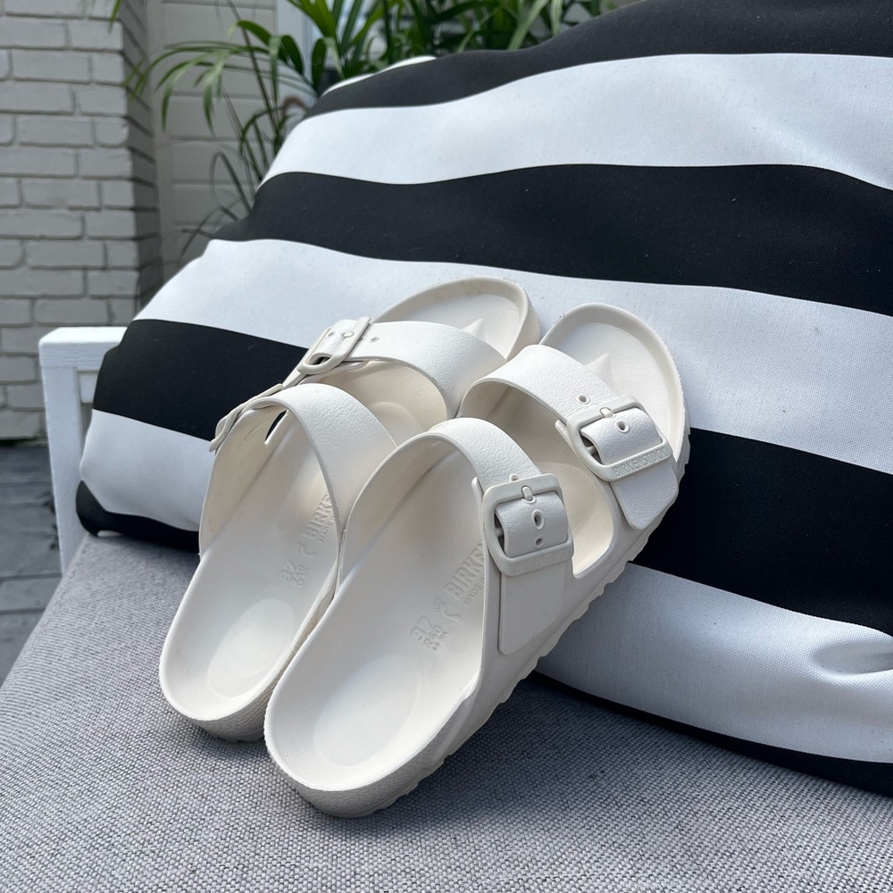 🤍Birkenstocks - Eggshell